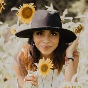 Meet your Posher, Xiomara ♥️